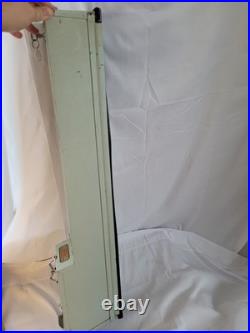 1923 5 Cent Hershey Milk Chocolate Bars Coin Op Vending Machine AMCO Chicago