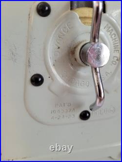 1923 5 Cent Hershey Milk Chocolate Bars Coin Op Vending Machine AMCO Chicago