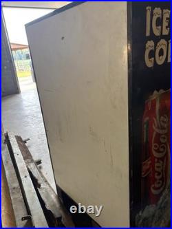 1995 VTG Coin Only Coca-Cola Soda Vending Machine with LED Display