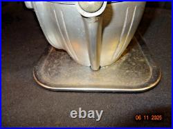 ANTIQUE 5c COIN OP PEANUT NUT GUM CANDY STORE VENDING MACHINE