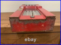 Adam's 1 Cent Vending Machine working with key