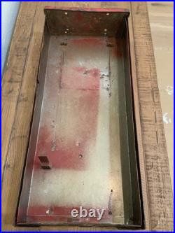 Adam's 1 Cent Vending Machine working with key