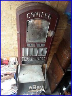 Antique Canteen Gum & Candy Vending Machine (Hartford, Wisconsin) coin-op