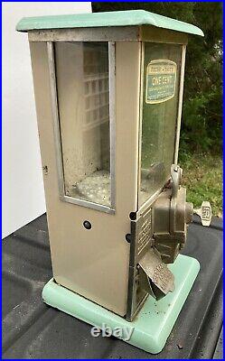 Antique THE MASTER 1 CENT Pat'd 1923 mint green bubble gum vending machine