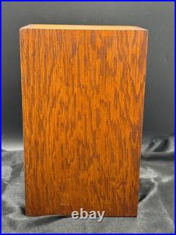 Antique Victor Vending Corp Oak Coin-Op Trade Stimulator Machine No Key As Found