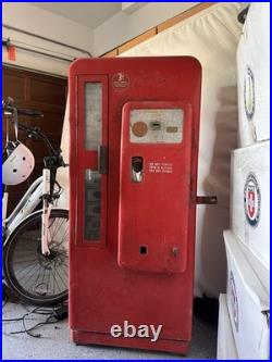 As Is' 1950's Coca-Cola 3¢ Coin Operated Bottle Vending Machine