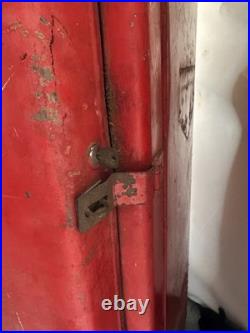 As Is' 1950's Coca-Cola 3¢ Coin Operated Bottle Vending Machine