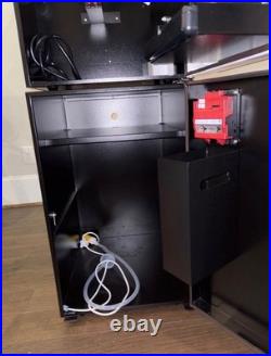 Automatic Coffee Vending Machine (Accepts Cash /Credit Card/ Coins)