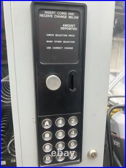 Automatic Products 7600 Snack Vending Machine