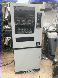 Automatic Products 7600 Snack Vending Machine