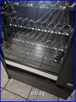 Automatic Products Snackshop AP113 Snack Vending Machine Up To 40 Selections