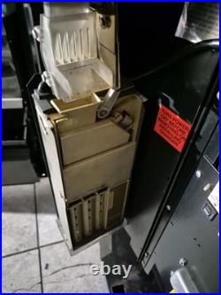 Automatic Products Snackshop AP113 Snack Vending Machine Up To 40 Selections