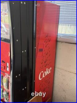 Coca-Cola Can Vending Machine 6 Selections Dollar Bill Acceptor Coin Changer