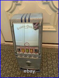 Coin-Op LAWRENCE SILVER QUEEN VENDOR Vending Machine Gum Candy Dispenser with KEY