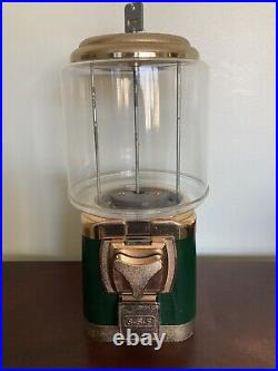 Coin operated gum ball machine, green & gold, quarter, Silent Sales Force, used