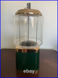 Coin operated gum ball machine, green & gold, quarter, Silent Sales Force, used