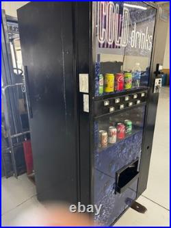 Dixie-Narco DN 501E T/SII-9 Refrigerated Can Soda Vending Machine Works Great