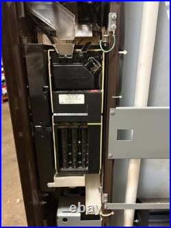 Dixie Narco DN501 Soda Vending Machine Coinco & MEI Bill & Coin Commercial