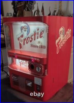 Frostie Root Beer Pop Soda Tabletop Mini Vending Machine Fridge Works with Coins