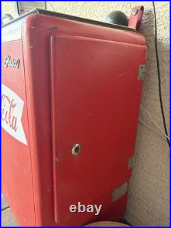 Glasco Coca-Cola Vintage Red Coin-Operated Soda Vending Machine