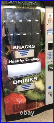 Hy900 Combo Soda / Snack Vending Machine Great Condition Hy900 Combo Soda / Snack Vending Machine Great Condition