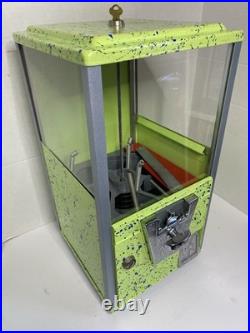 Lime Green Oak 2 Capsule Toy Vending Machine 50 Cent Vend (Working) Keys