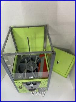 Lime Green Oak 2 Capsule Toy Vending Machine 50 Cent Vend (Working) Keys