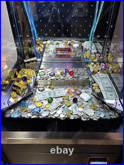 New Coin Pusher Arcade Machine with Bill Changer Casino Black Vending 365 Design