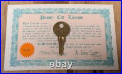 RARE ESCO Chicago USA 1950 2 Cent Coin Vending Machine WithDisplay, Cards RARE ESCO Chicago USA 1950 2 Cent Coin Vending Machine WithDisplay, Cards