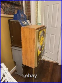 Rare Vendorama Floor Pedestal Model, Coin Op 10¢ Ballpoint Pen Vending Machine