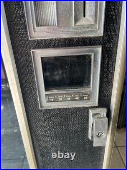 Rowe 4900 Snack Vending Machine 35 Selections + 5 Gum, $1 Bill Acceptor & Coin