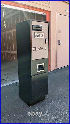 Standard Change Machine Model SC-102 2 Hopper Used Vending Bill Coin Changer