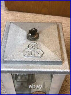 Sun 5 Cent Peanut Nut Machine Nickel Five Vintage Push Pull Coin Entry withKEY