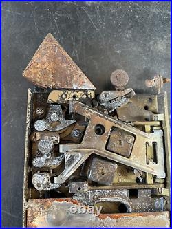 Untested Stoner Junior Candy Machine Senior Coin Mech Mechanism! Parts or Repair
