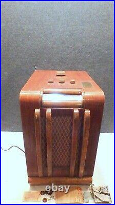 VINTAGE 1940's COIN-OP Hotel Radio Corporation Model 6A With COIN MECHANISM WORKS