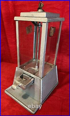 VINTAGE 1c COIN OP Star PEANUT NUT CANDY MACHINE With Key WORKS Crack In 1 Pane