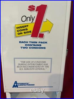 VINTAGE AMERICAN DEFENDER $1 LATEX CONDOM COIN OPERATED VENDING MACHINE withKEY