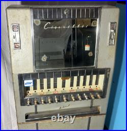 VINTAGE COIN OPERATED CIGARETTE VENDING MACHINE, 1940's NATIONAL VENDORS MODEL