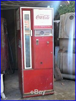 VINTAGE Coke Coca-Cola COIN OPER VENDING MACHINE Man Cave Bar