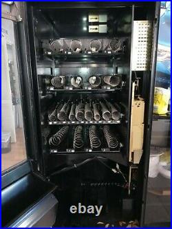 Vending machine for sale, snacks, used. Coins only, no key