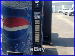 Vendo 570-10 Soda Vending Machine WithCoin & Bill Accept Not Pretty But Runs Great