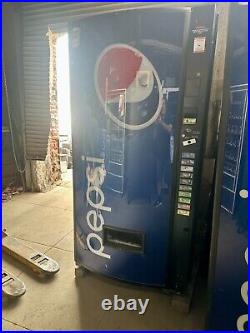 Vendo Refurbished Multi Price Drink Vending Machine Cold Drinks FREE SHIPPING