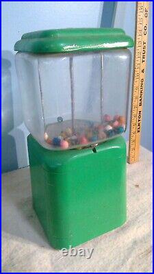 Vintage 1950s Danco Coin Machine Co. Gumball/Candy Vending Baltimore MD