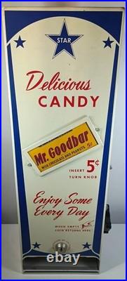 Vintage 1950s Star Delicious Candy 5 Cent Coin Operated Vending Machine