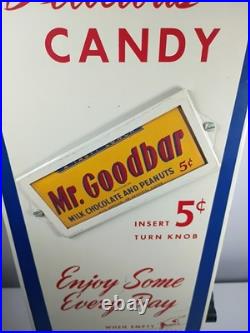 Vintage 1950s Star Delicious Candy 5 Cent Coin Operated Vending Machine