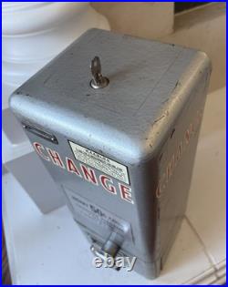 Vintage 50 cent Standard Change Makers Coin Machine