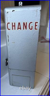 Vintage 50 cent Standard Change Makers Coin Machine