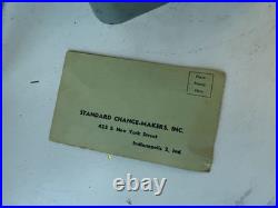 Vintage 50 cent Standard Change Makers Coin Machine