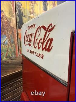 Vintage C. 1950 Coca Cola Vendo 110 Vending Machine Coin Operated Coke 7up Pepsi Vintage C. 1950 Coca Cola Vendo 110 Vending Machine Coin Operated Coke 7up Pepsi
