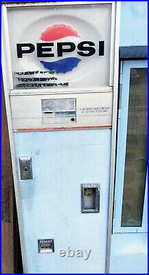 Vintage Pepsi Machine, 1964 LaCrosse Soda Pop Coca Cola Coin Op Vending Machine